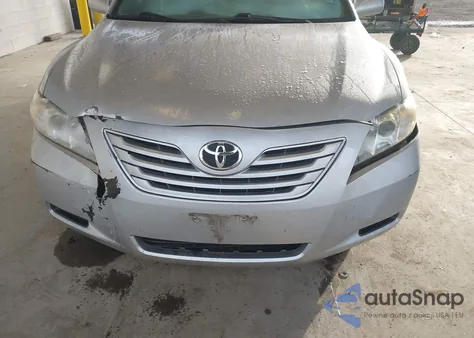 2007 Toyota Camry Le z USA, uszkodzony, nr VIN 4T1BE46K37U613674